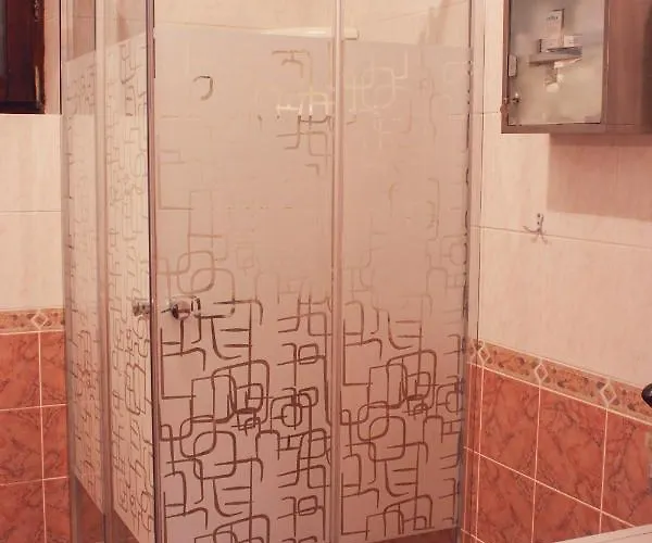 Valf فيلة *