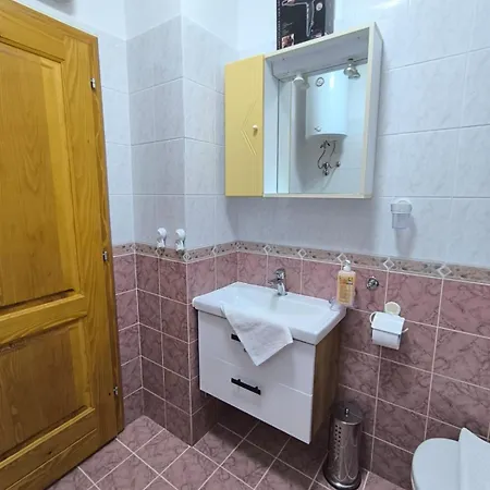 Valf Villa *